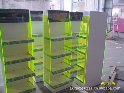 定制化展示，點亮品牌魅力——廣州市澳科新紀元專業打造化妝品展示柜